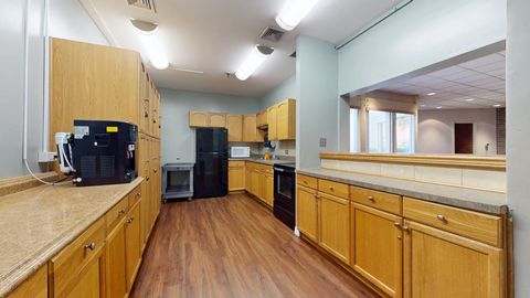Tiny photo for 600 Naples Court #608, Glenview, IL 60025 (MLS # 12491812)