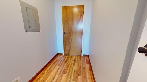 Tiny photo for 600 Naples Court #608, Glenview, IL 60025 (MLS # 12491812)