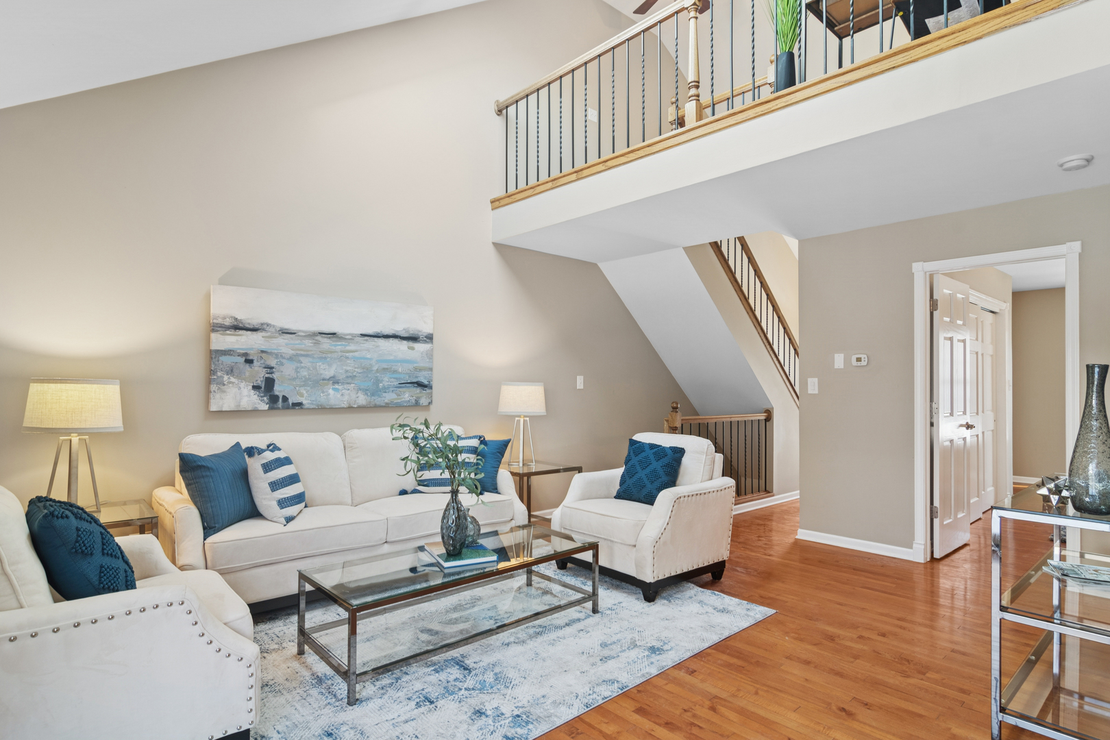 1550 N Dartmoor Avenue