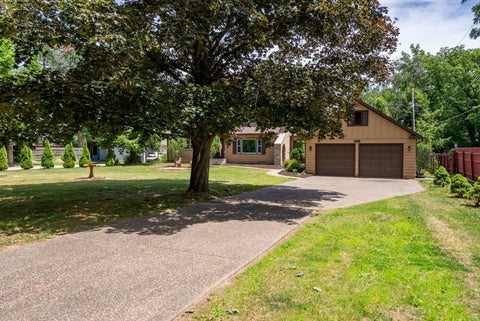 Tiny photo for 1220 54 Street Court, Moline, IL 61265 (MLS # 12658806)