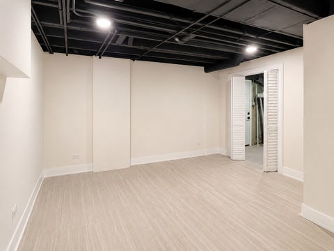 Tiny photo for 300 W North Avenue, Bartlett, IL 60103 (MLS # 12739434)