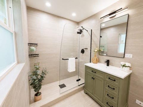 Tiny photo for 300 W North Avenue, Bartlett, IL 60103 (MLS # 12739434)