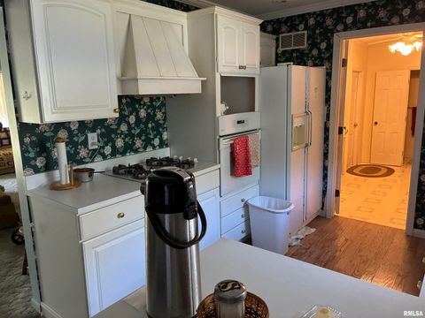 Tiny photo for 12782 N BLACKHAWK Lane, Mt Vernon, IL 62864 (MLS # EB460178)