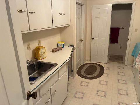 Tiny photo for 12782 N BLACKHAWK Lane, Mt Vernon, IL 62864 (MLS # EB460178)