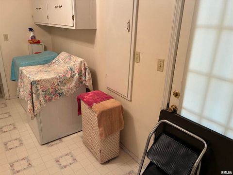 Tiny photo for 12782 N BLACKHAWK Lane, Mt Vernon, IL 62864 (MLS # EB460178)