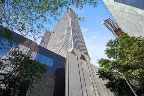 Photo of 111 E Chestnut Street #43K, Chicago, IL 60611 (MLS # 12486719)