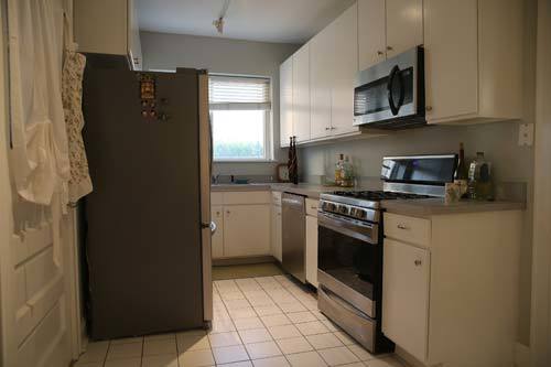 545 W EUGENIE Street 3