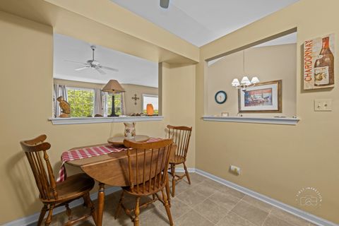 Tiny photo for 1202 Fox Hill Lane, North Aurora, IL 60542 (MLS # 12453080)