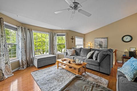 Tiny photo for 1202 Fox Hill Lane, North Aurora, IL 60542 (MLS # 12453080)