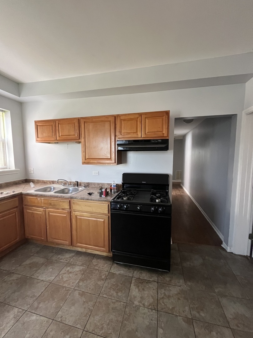 3116 W Douglas Boulevard