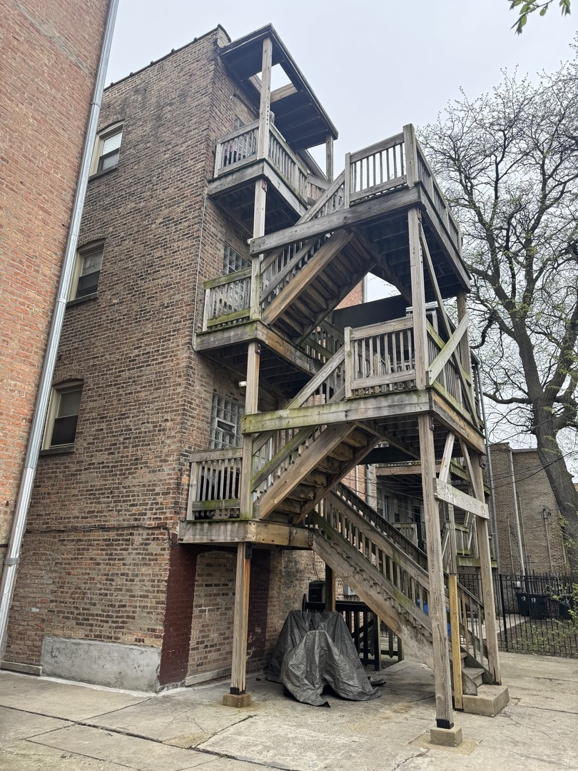 3116 W Douglas Boulevard
