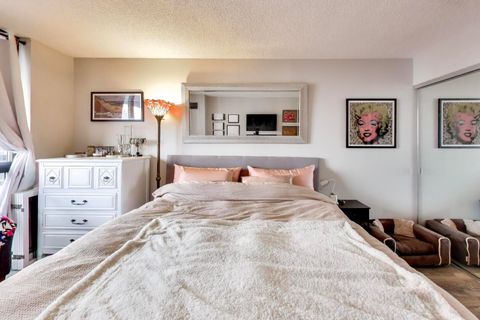 Tiny photo for 33 W Delaware Place #21H, Chicago, IL 60610 (MLS # 12584186)