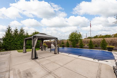 Tiny photo for 21328 Westminster Lane, Shorewood, IL 60404 (MLS # 12499454)