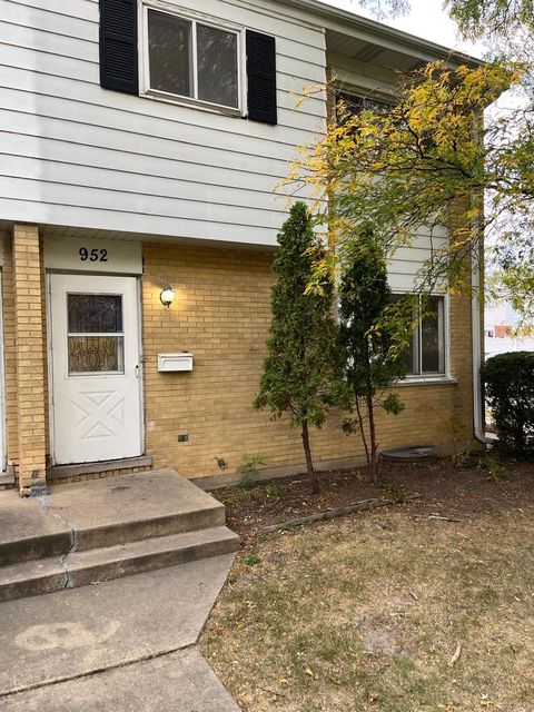 Tiny photo for 952 N Virginia Lane, Elmhurst, IL 60126 (MLS # 12482846)