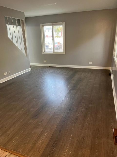 Tiny photo for 952 N Virginia Lane, Elmhurst, IL 60126 (MLS # 12482846)
