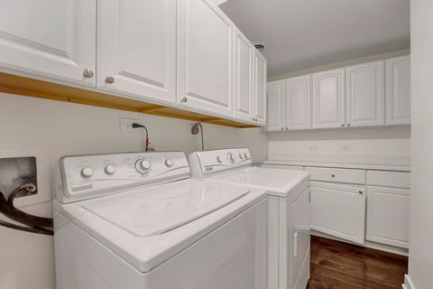 Tiny photo for 40 E Delaware Place #1702, Chicago, IL 60611 (MLS # 12600026)