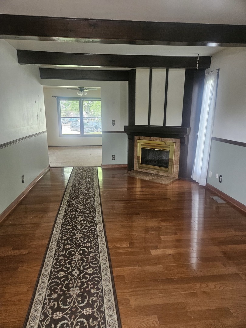 1911 Ash Court