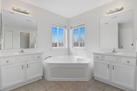 Tiny photo for 2511 Hennig Road, Hampshire, IL 60140 (MLS # 12579252)