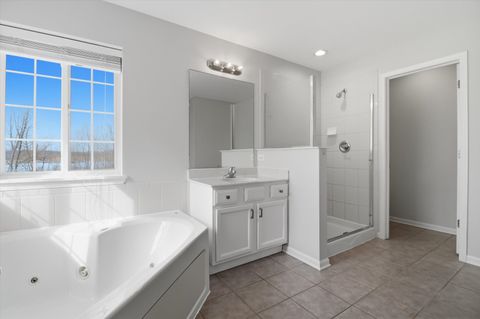 Tiny photo for 2511 Hennig Road, Hampshire, IL 60140 (MLS # 12579252)