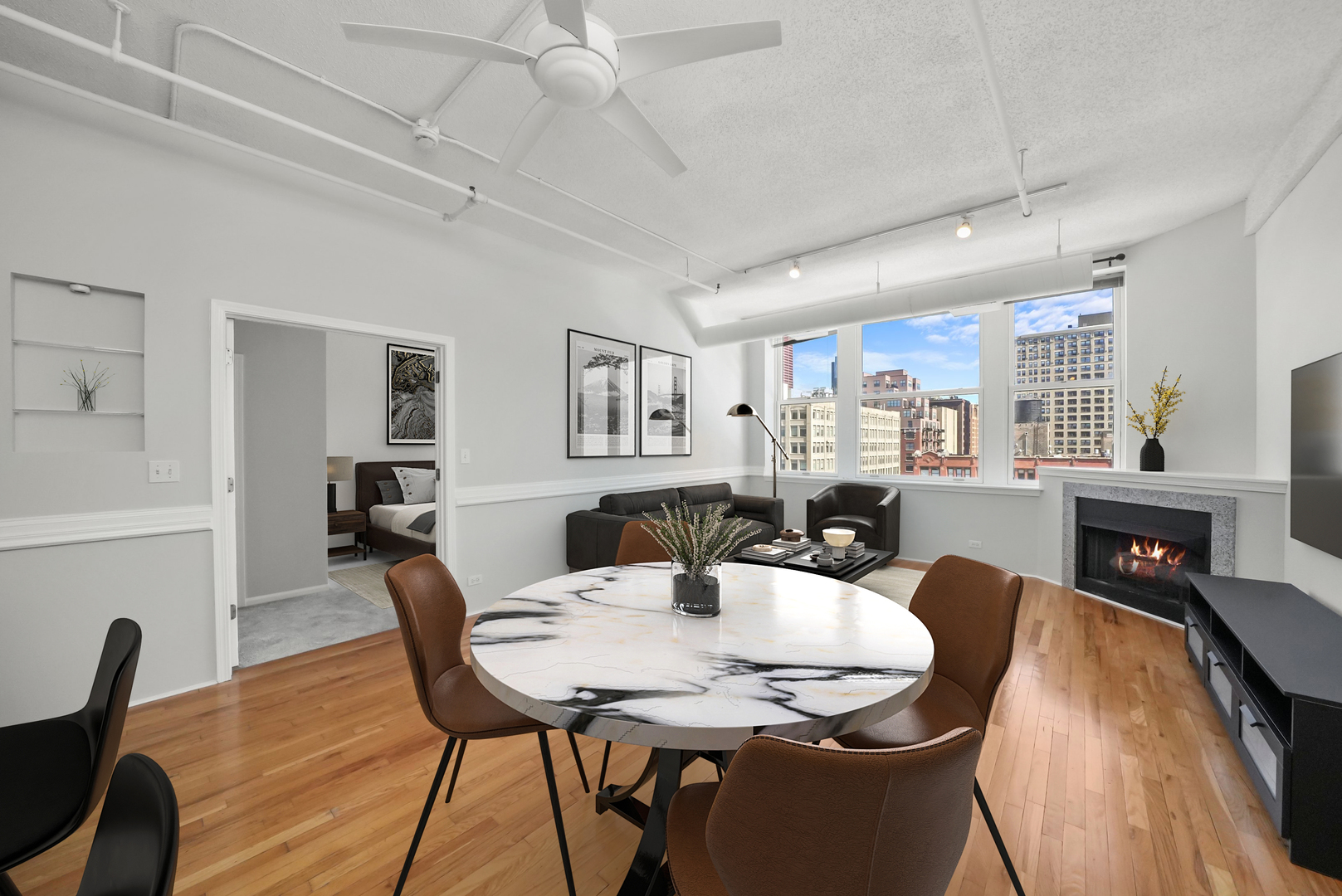 161 W Harrison Street 906
