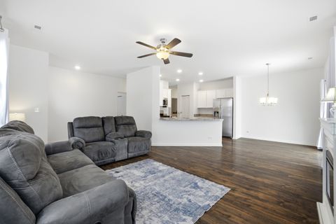 Tiny photo for 1838 Southern Circle #1838, Pingree Grove, IL 60140 (MLS # 12549392)