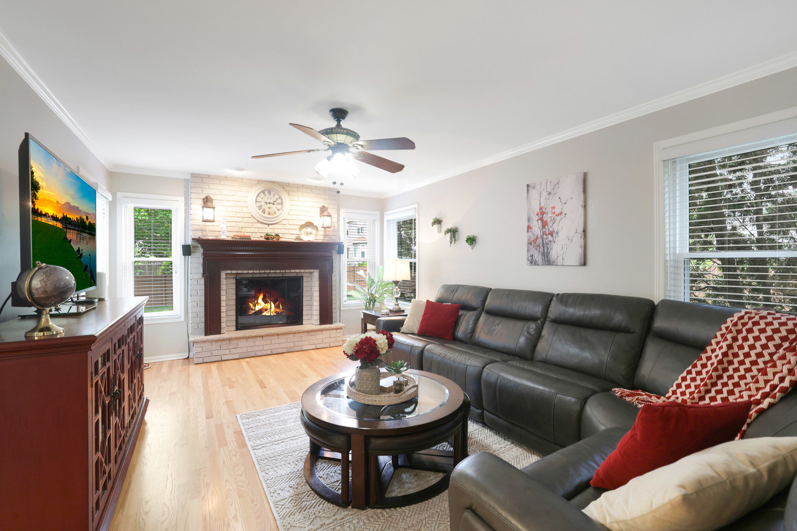 585 Meadowview Drive