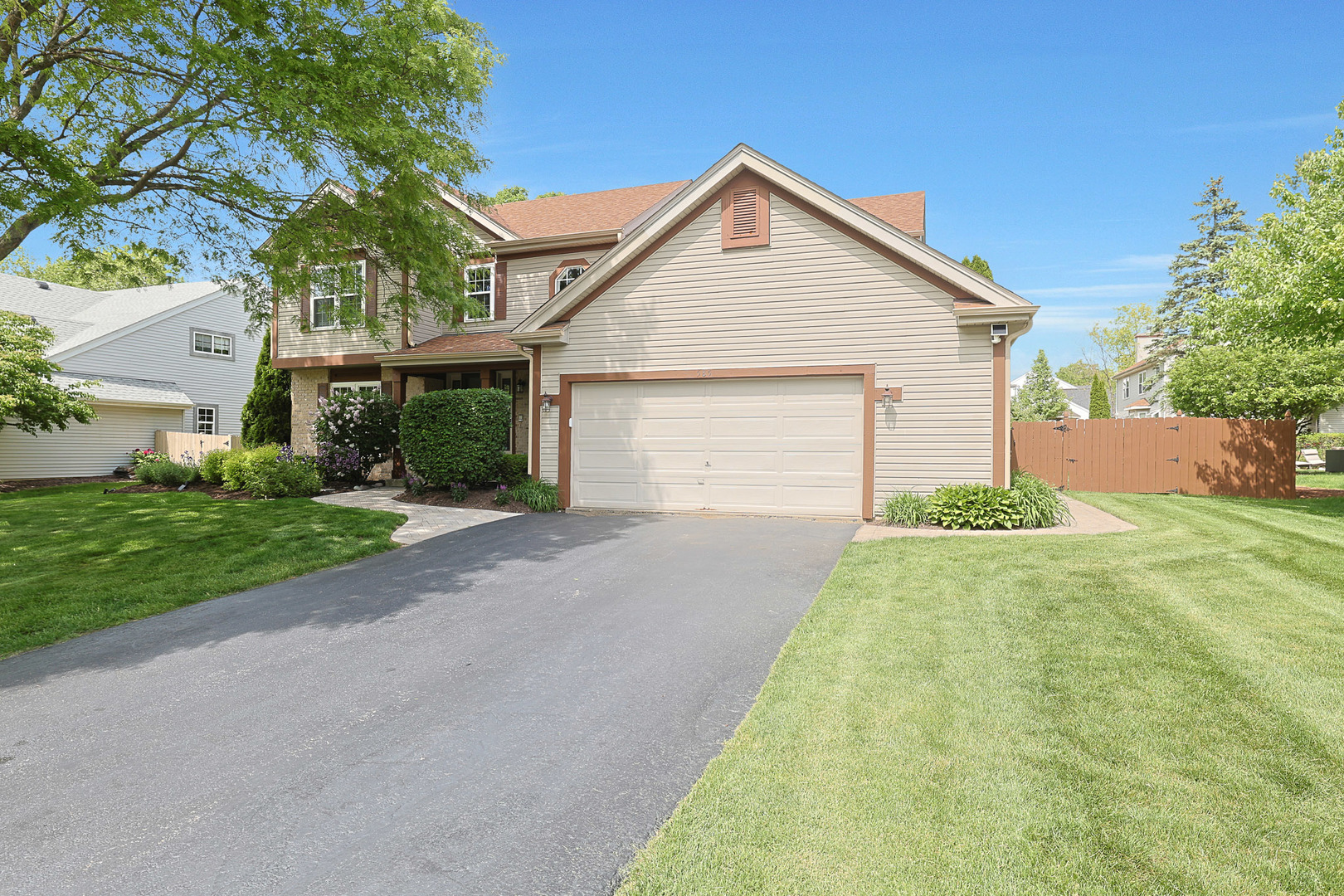 585 Meadowview Drive