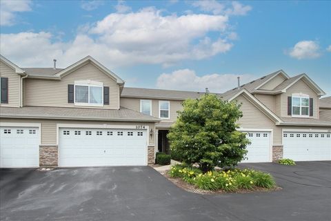 Photo of 1074 Turin Drive, Hampshire, IL 60140 (MLS # 12688473)
