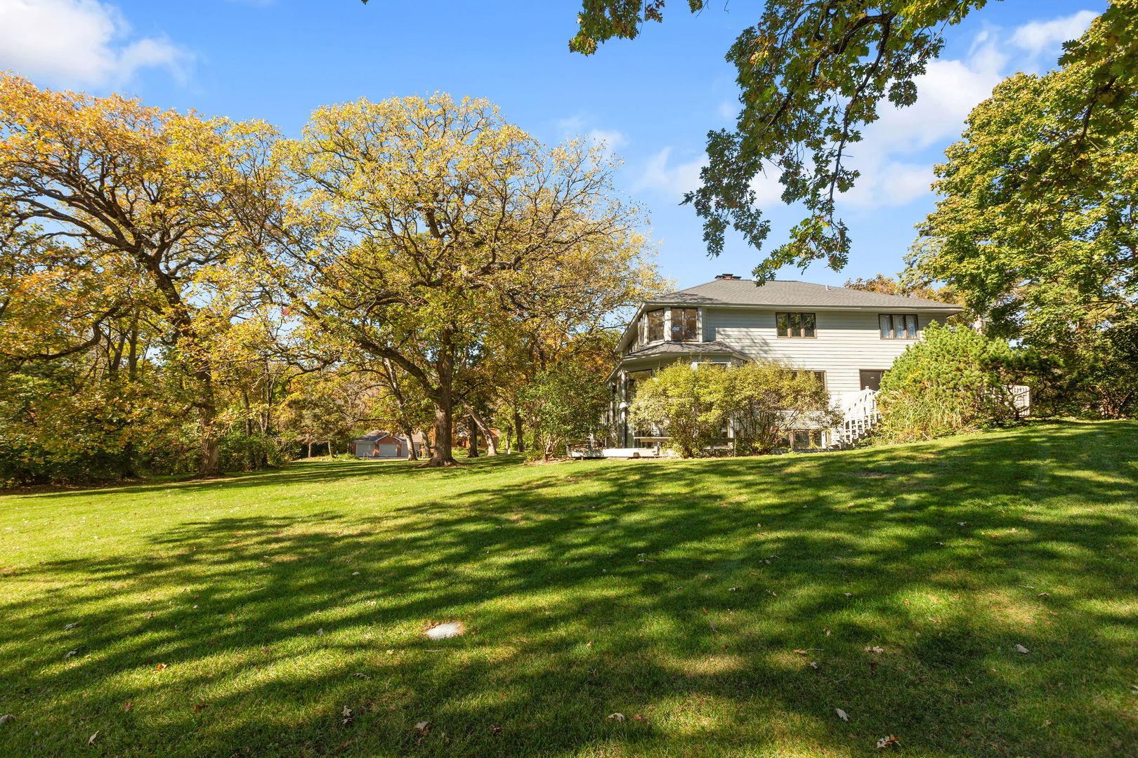 5452 N Tall Oaks Drive