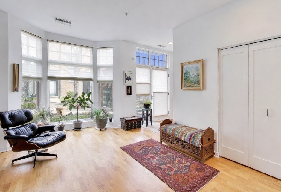 101 N Euclid Avenue 3