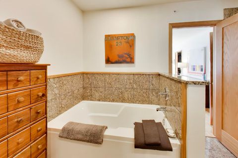 Tiny photo for 101 N Euclid Avenue #3, Oak Park, IL 60301 (MLS # 12607613)