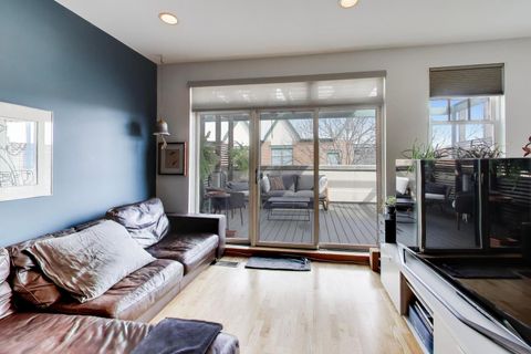 Tiny photo for 101 N Euclid Avenue #3, Oak Park, IL 60301 (MLS # 12607613)