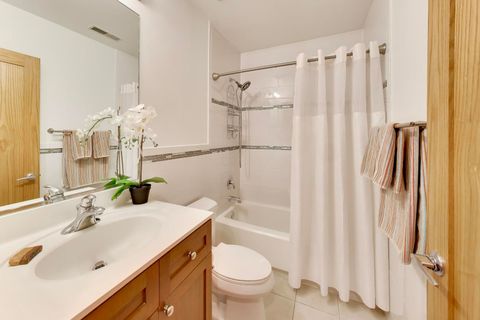 Tiny photo for 101 N Euclid Avenue #3, Oak Park, IL 60301 (MLS # 12607613)