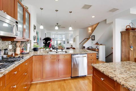 Tiny photo for 101 N Euclid Avenue #3, Oak Park, IL 60301 (MLS # 12607613)