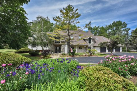 Photo of 144 Highland Road, Inverness, IL 60067 (MLS # 12657470)
