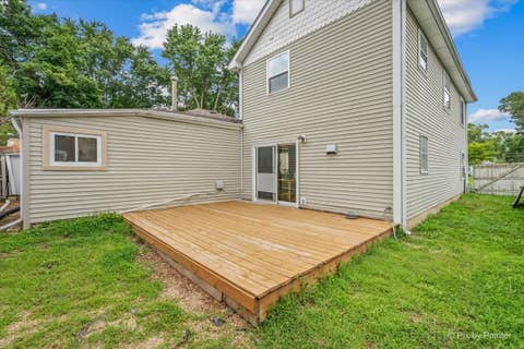 Tiny photo for 122 S Edison Avenue, Elgin, IL 60123 (MLS # 12736855)
