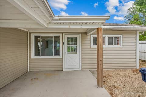 Tiny photo for 122 S Edison Avenue, Elgin, IL 60123 (MLS # 12736855)