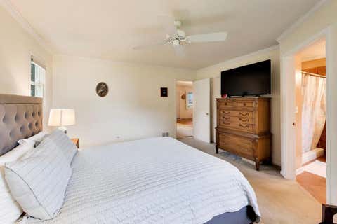 Tiny photo for 38172 N Holdridge Avenue, Beach Park, IL 60087 (MLS # 12716419)