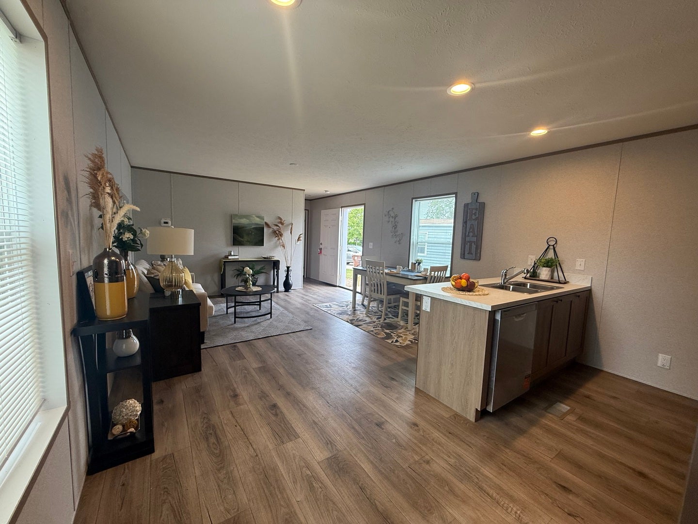 75 Candlegate Circle