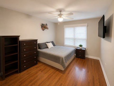 Tiny photo for 215 58th Street, Clarendon Hills, IL 60514 (MLS # 12705292)