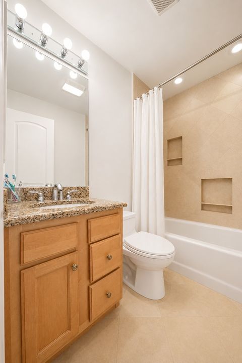 Tiny photo for 5306 N Cumberland Avenue #521, Chicago, IL 60656 (MLS # 12701060)