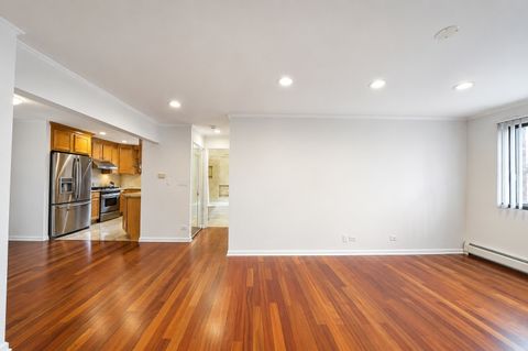 Tiny photo for 5306 N Cumberland Avenue #521, Chicago, IL 60656 (MLS # 12701060)