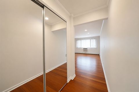 Tiny photo for 5306 N Cumberland Avenue #521, Chicago, IL 60656 (MLS # 12701060)