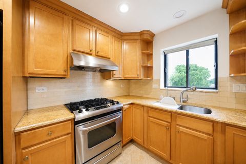 Tiny photo for 5306 N Cumberland Avenue #521, Chicago, IL 60656 (MLS # 12701060)