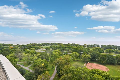 Tiny photo for 4960 N Marine Drive #611, Chicago, IL 60640 (MLS # 12625938)