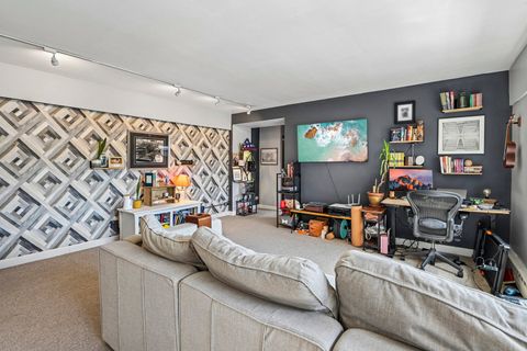 Tiny photo for 4960 N Marine Drive #611, Chicago, IL 60640 (MLS # 12625938)
