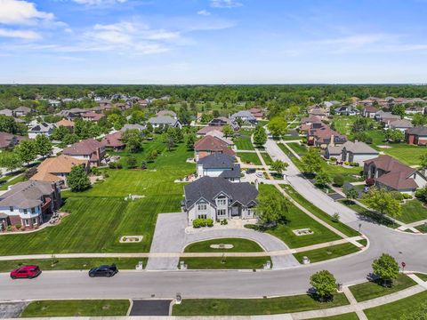 Tiny photo for 3823 Ballantrae Way, Flossmoor, IL 60422 (MLS # 12644565)