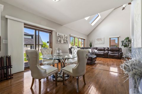 Tiny photo for 3823 Ballantrae Way, Flossmoor, IL 60422 (MLS # 12644565)