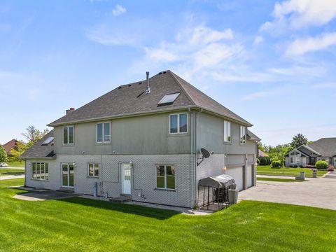 Tiny photo for 3823 Ballantrae Way, Flossmoor, IL 60422 (MLS # 12644565)