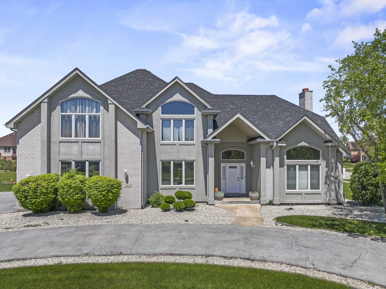 3823 Ballantrae Way